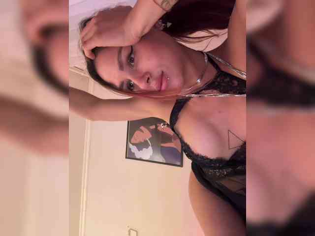 SHAWTY420 webcam