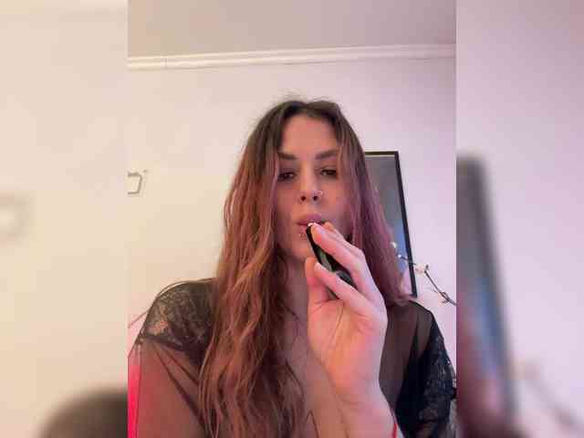 SHAWTY420 webcam