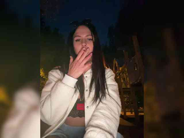 SHAWTY420 webcam