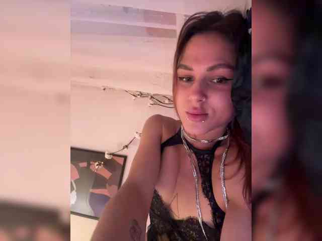 SHAWTY420 webcam