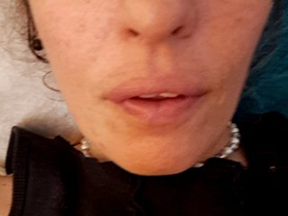 CurlyHanna Porn Show