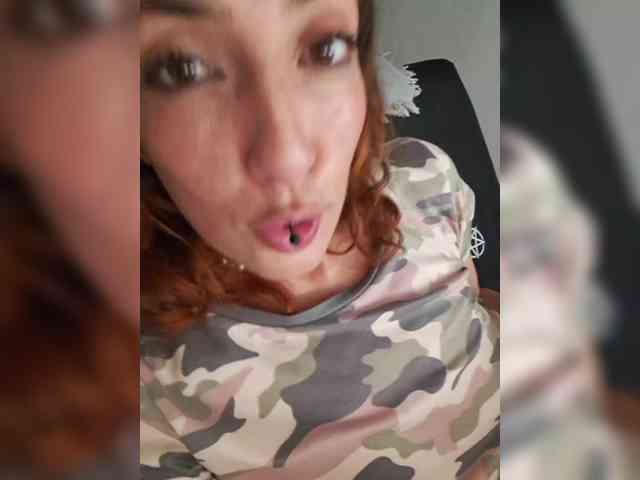 CurlyHanna CurlyHanna