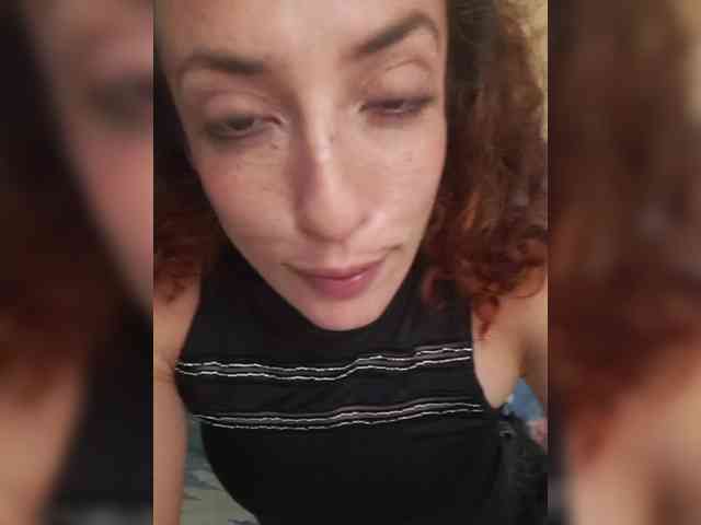 CurlyHanna CurlyHanna