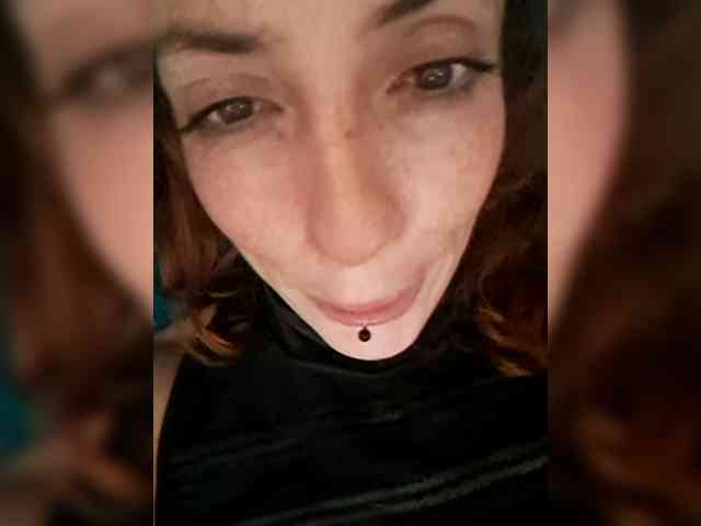 CurlyHanna CurlyHanna