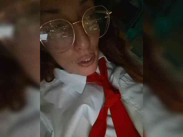 CurlyHanna CurlyHanna