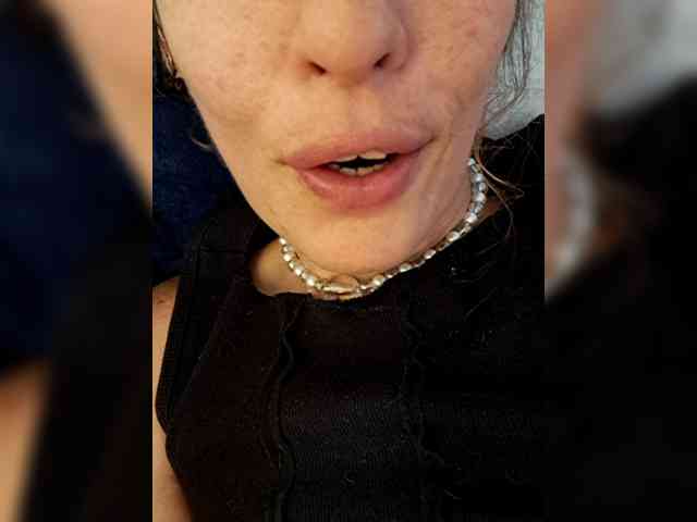 CurlyHanna CurlyHanna