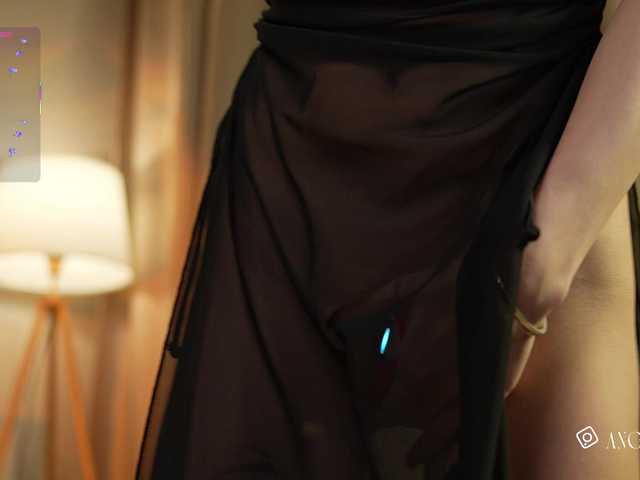 видео Holly-bunny