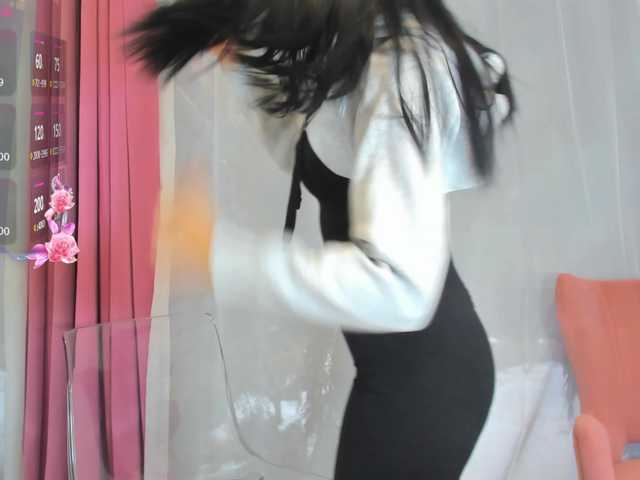 sarabecker's BongaCams show and profile