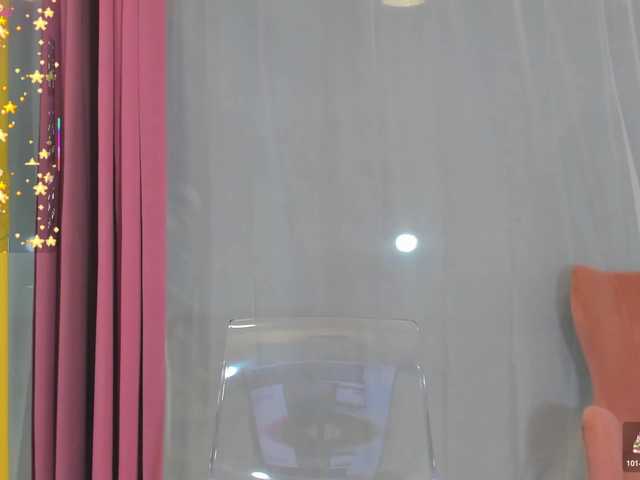 sarabecker Live Cam on BongaCams and RICams