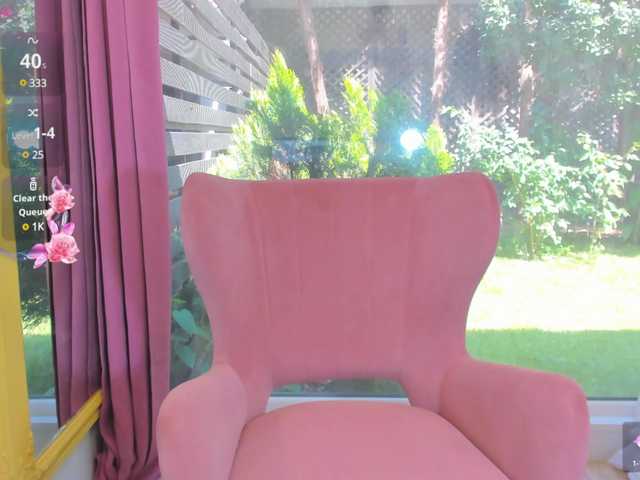  sarabecker chat room