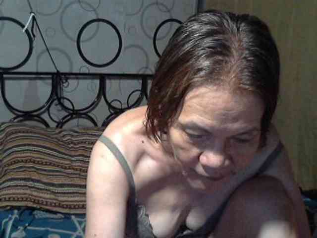 sexymom29 webcam