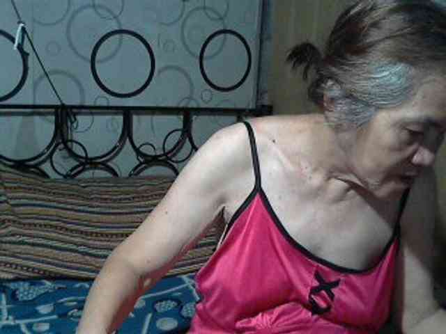 sexymom29 webcam
