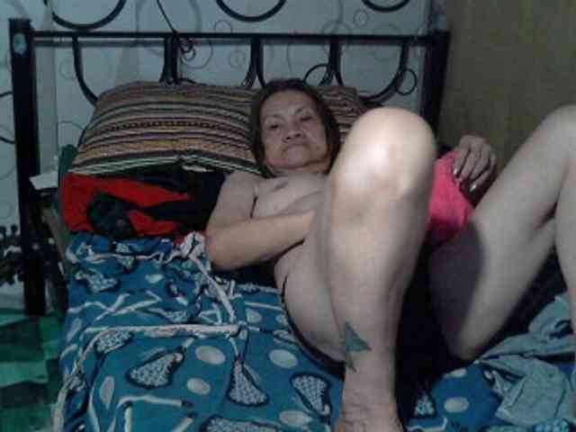 sexymom29 webcam
