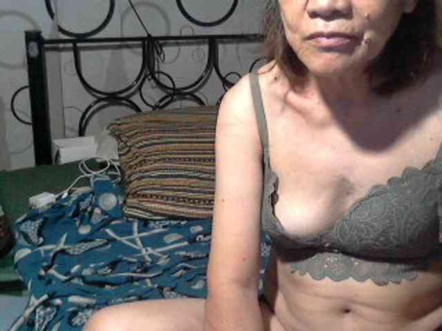 sexymom29 webcam