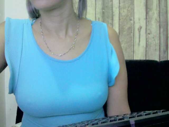 Celestee-1's BongaCams show and profile