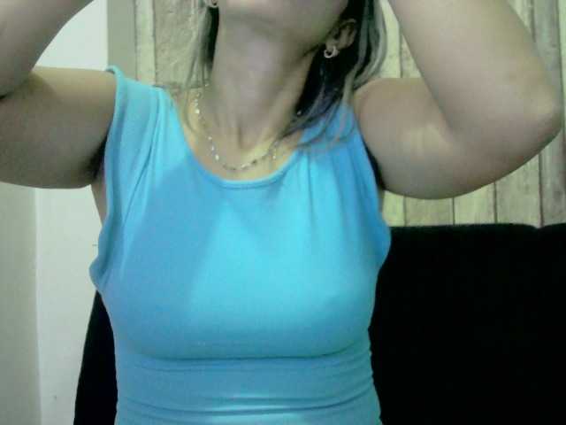 Celestee-1's BongaCams show and profile