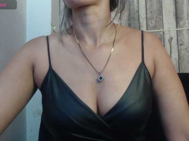  Celestee-1 chat room