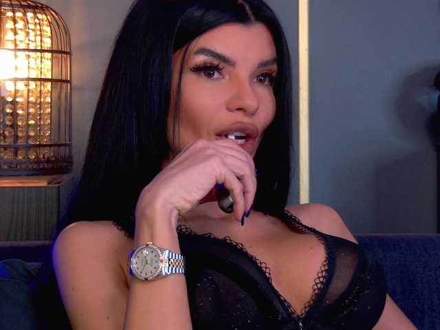 EleniaDevons's BongaCams show and profile