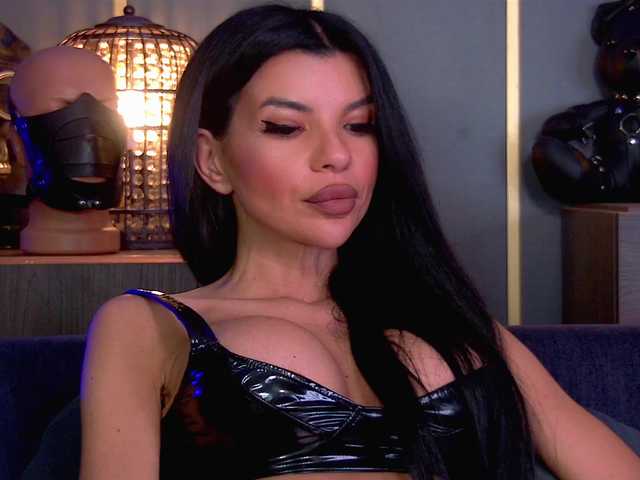 EleniaDevons's BongaCams show and profile