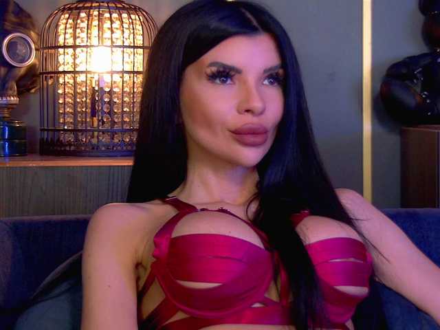 EleniaDevons's BongaCams show and profile