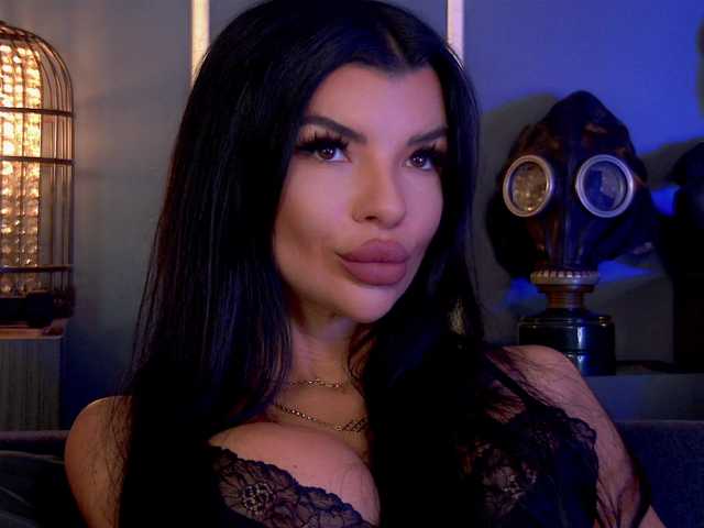 EleniaDevons from BongaCams is Freechat