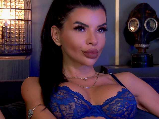 EleniaDevons from BongaCams is Freechat