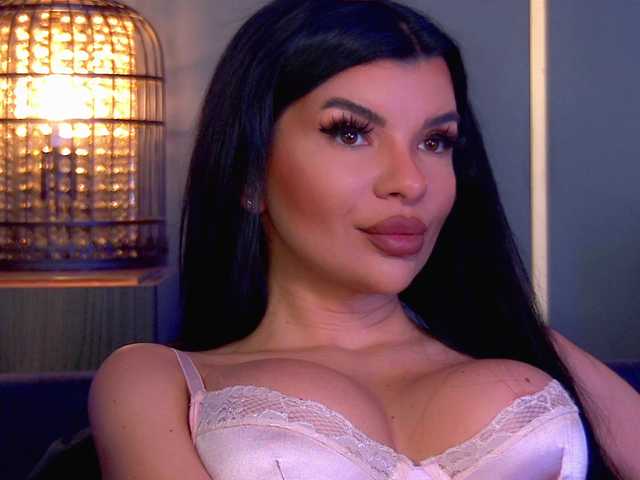 EleniaDevons's BongaCams show and profile