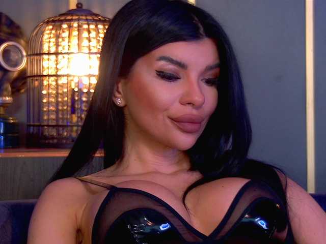 EleniaDevons's BongaCams show and profile