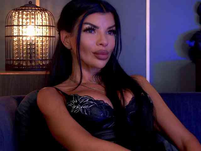 EleniaDevons webcam