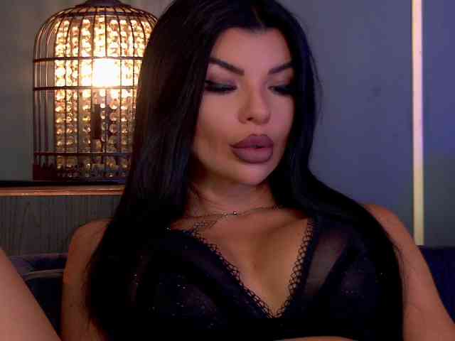EleniaDevons webcam
