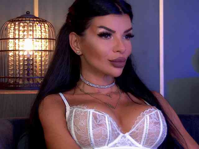 EleniaDevons webcam