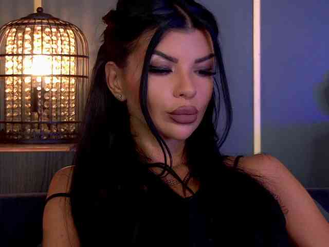 EleniaDevons webcam