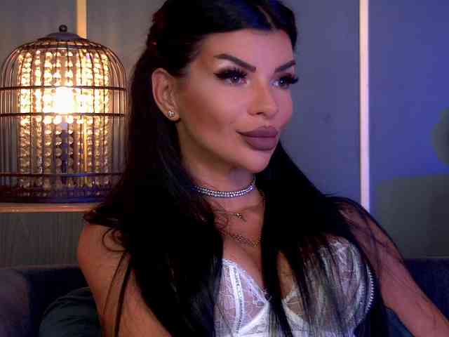 EleniaDevons webcam