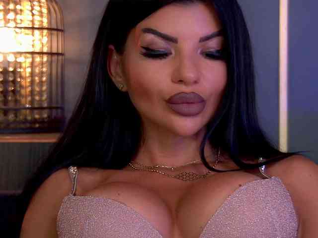 EleniaDevons webcam