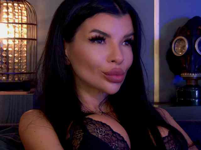 EleniaDevons webcam