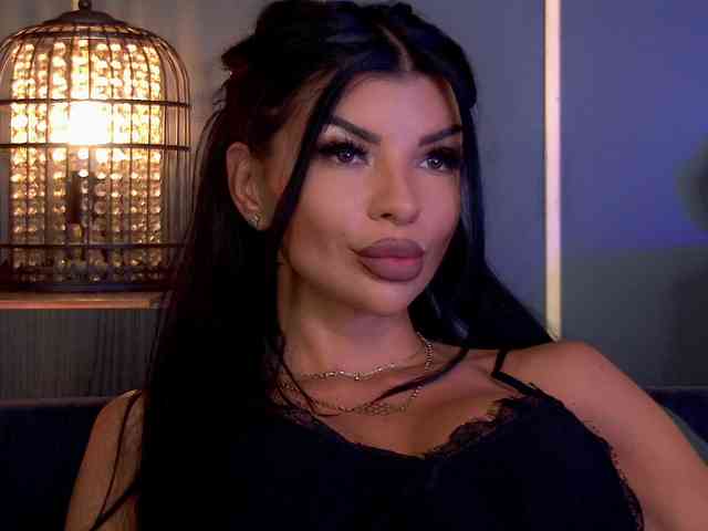 EleniaDevons webcam
