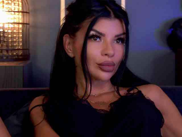 EleniaDevons webcam