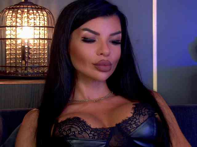EleniaDevons webcam