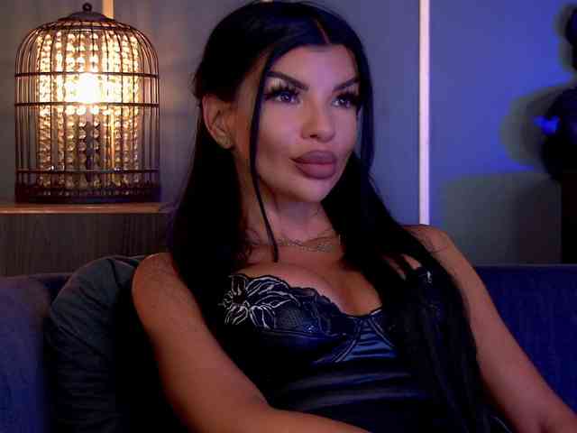 EleniaDevons webcam