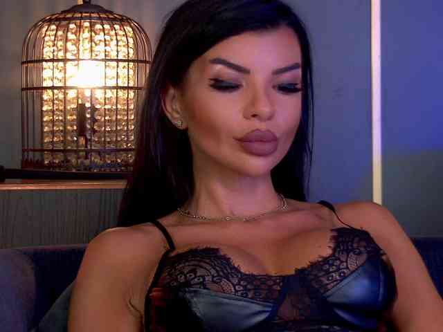 EleniaDevons webcam