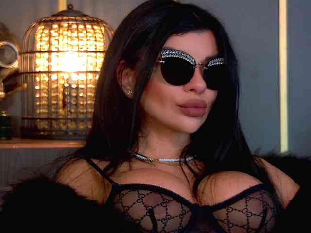 EleniaDevons EleniaDevons