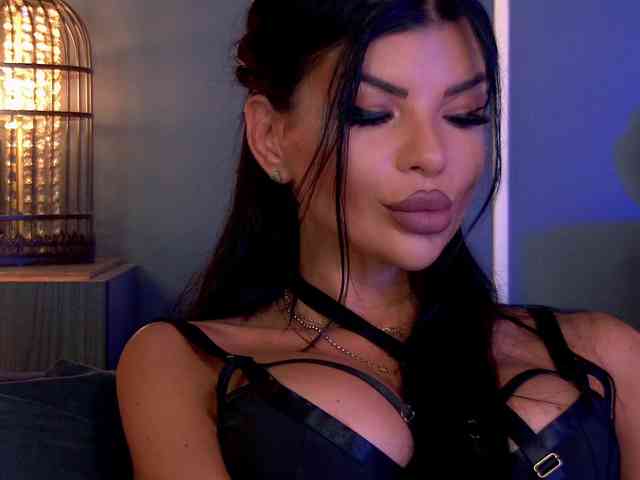 EleniaDevons webcam