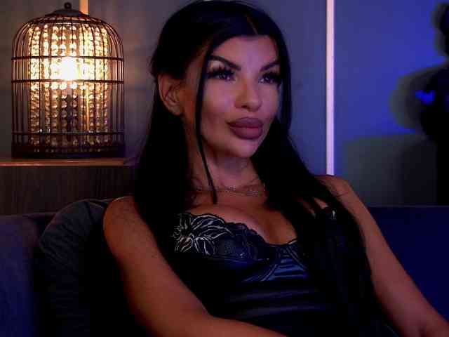 EleniaDevons webcam