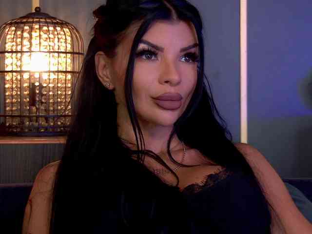 EleniaDevons webcam