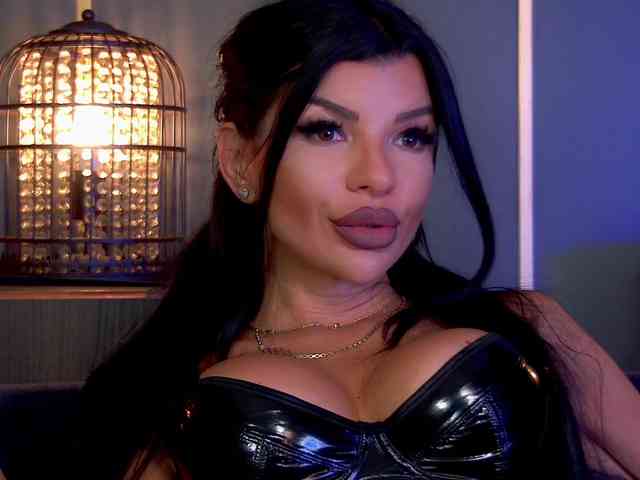EleniaDevons webcam