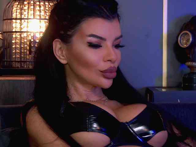 EleniaDevons webcam