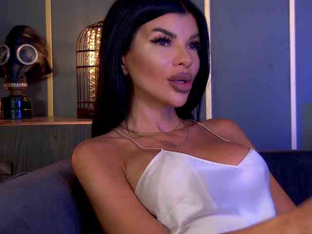 EleniaDevons webcam
