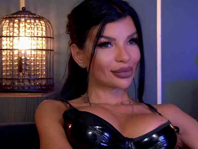 EleniaDevons webcam