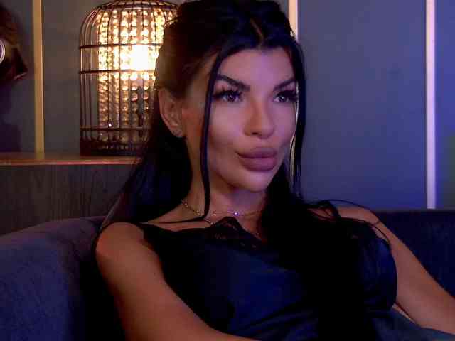 EleniaDevons webcam