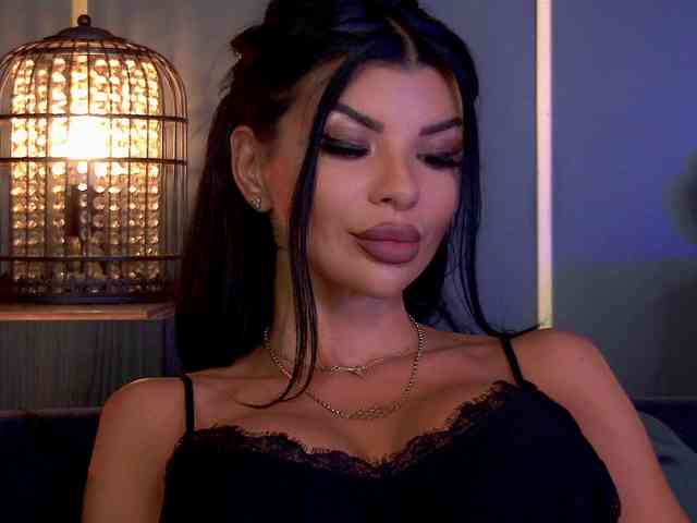 EleniaDevons webcam